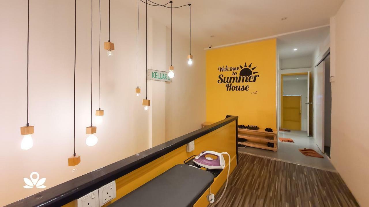 קואלה לומפור Summer House Bed & Cafe מראה חיצוני תמונה