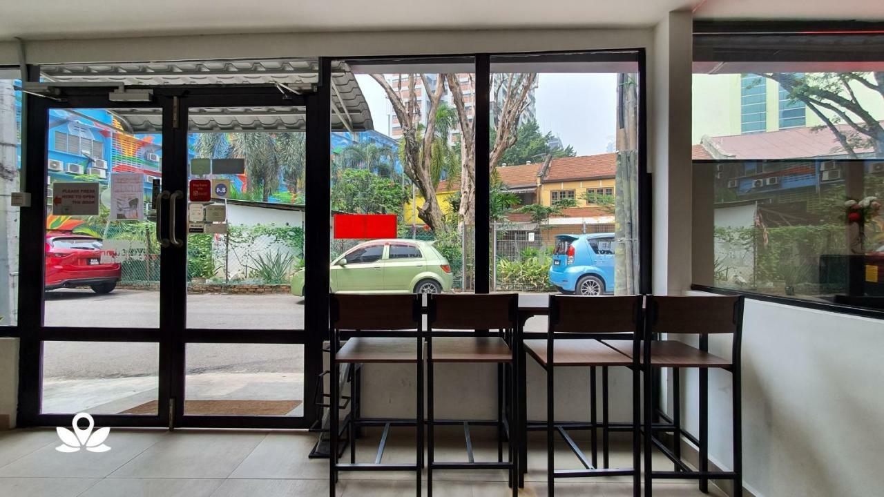קואלה לומפור Summer House Bed & Cafe מראה חיצוני תמונה
