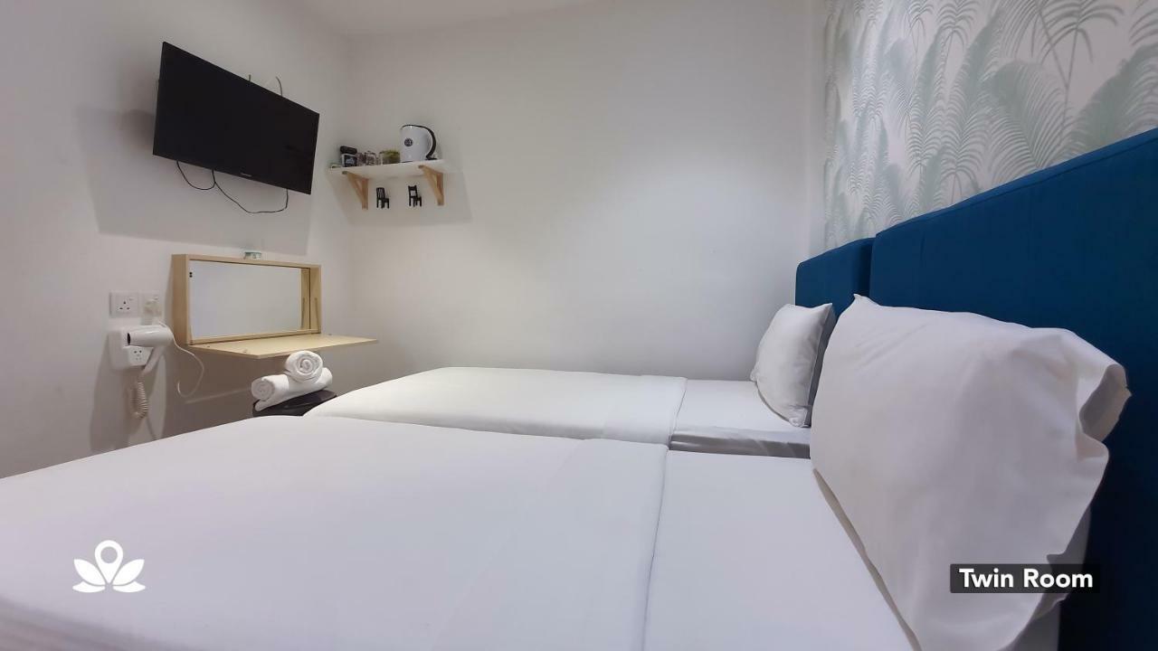קואלה לומפור Summer House Bed & Cafe מראה חיצוני תמונה