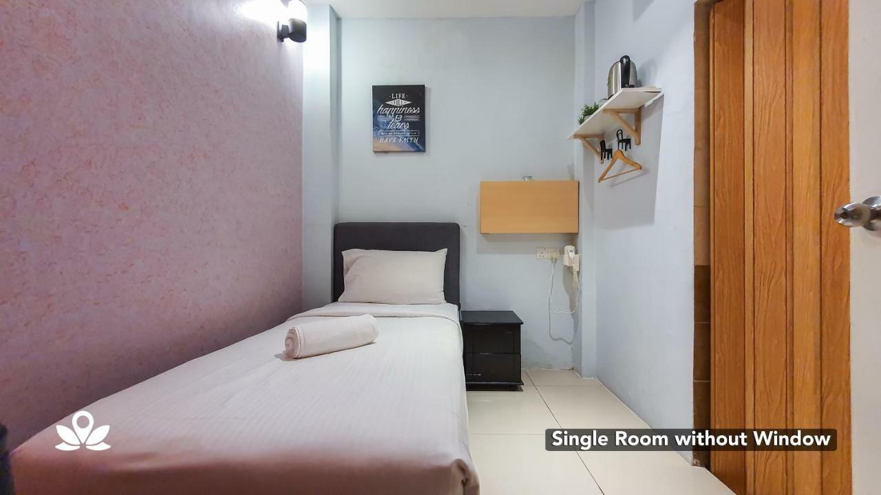 קואלה לומפור Summer House Bed & Cafe מראה חיצוני תמונה